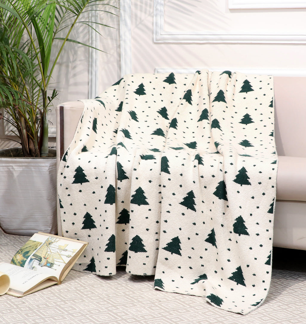 Fifth Element Snowy Pine Christmas Knit Throw