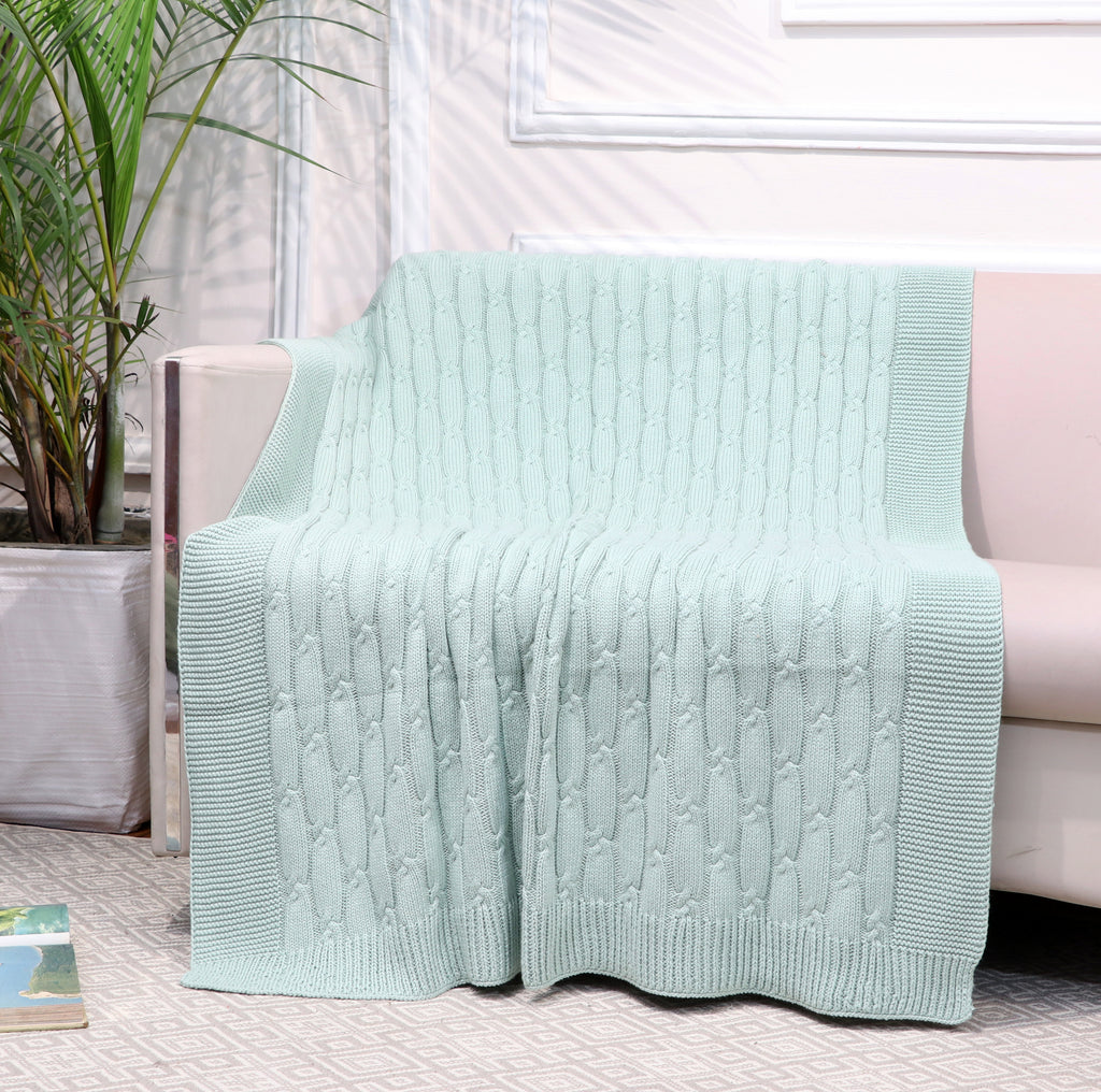 Fifth Element Cable Knitted Throw – Mint Green