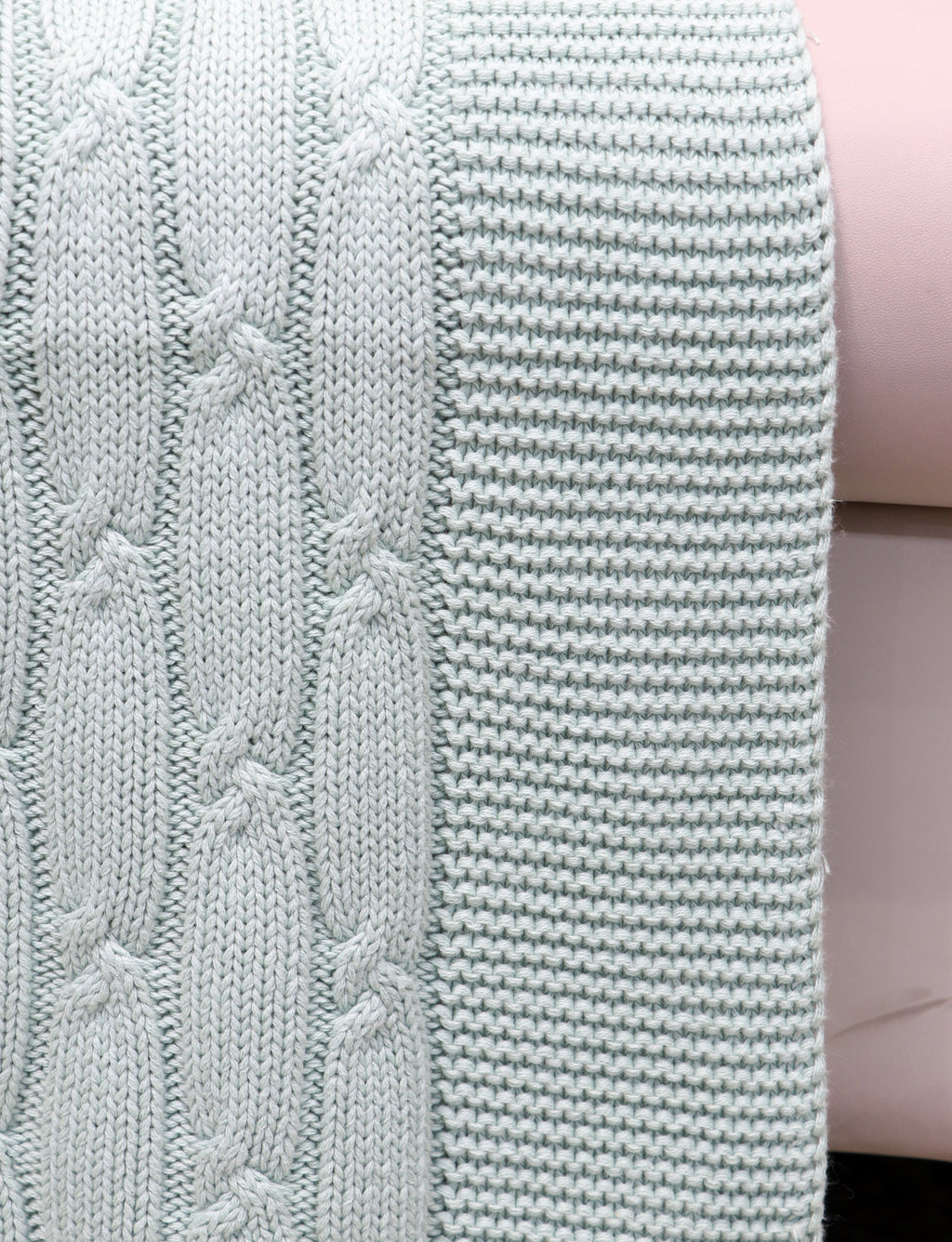 Fifth Element Cable Knitted Throw – Mint Green