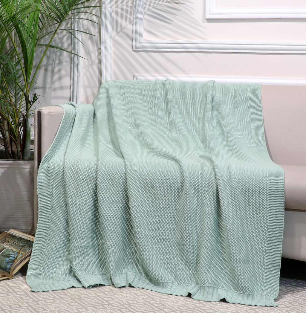 Fifth Element Knitted Throw – Mint Green