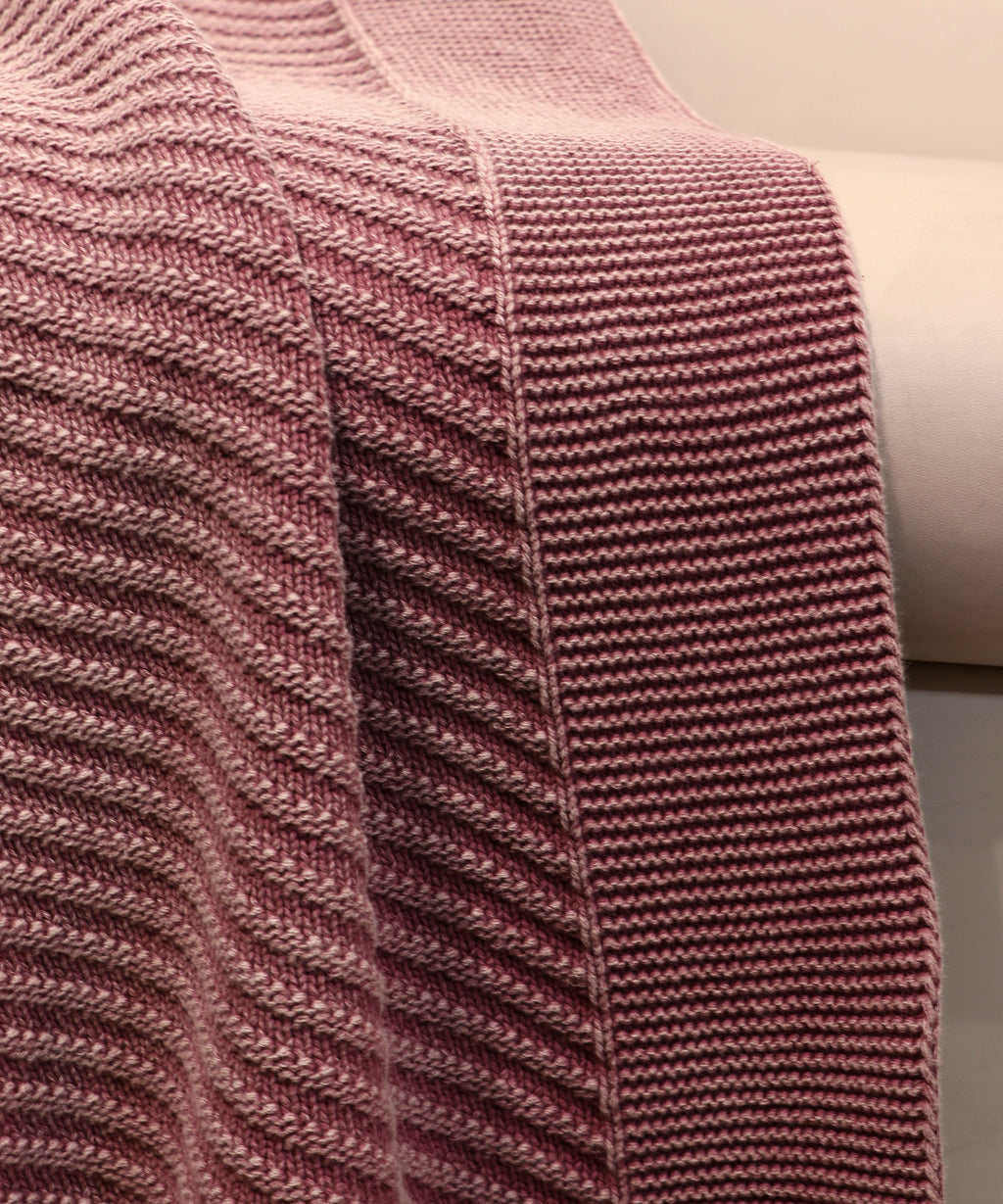 Fifth Element Mauve Ripple Knit Throw