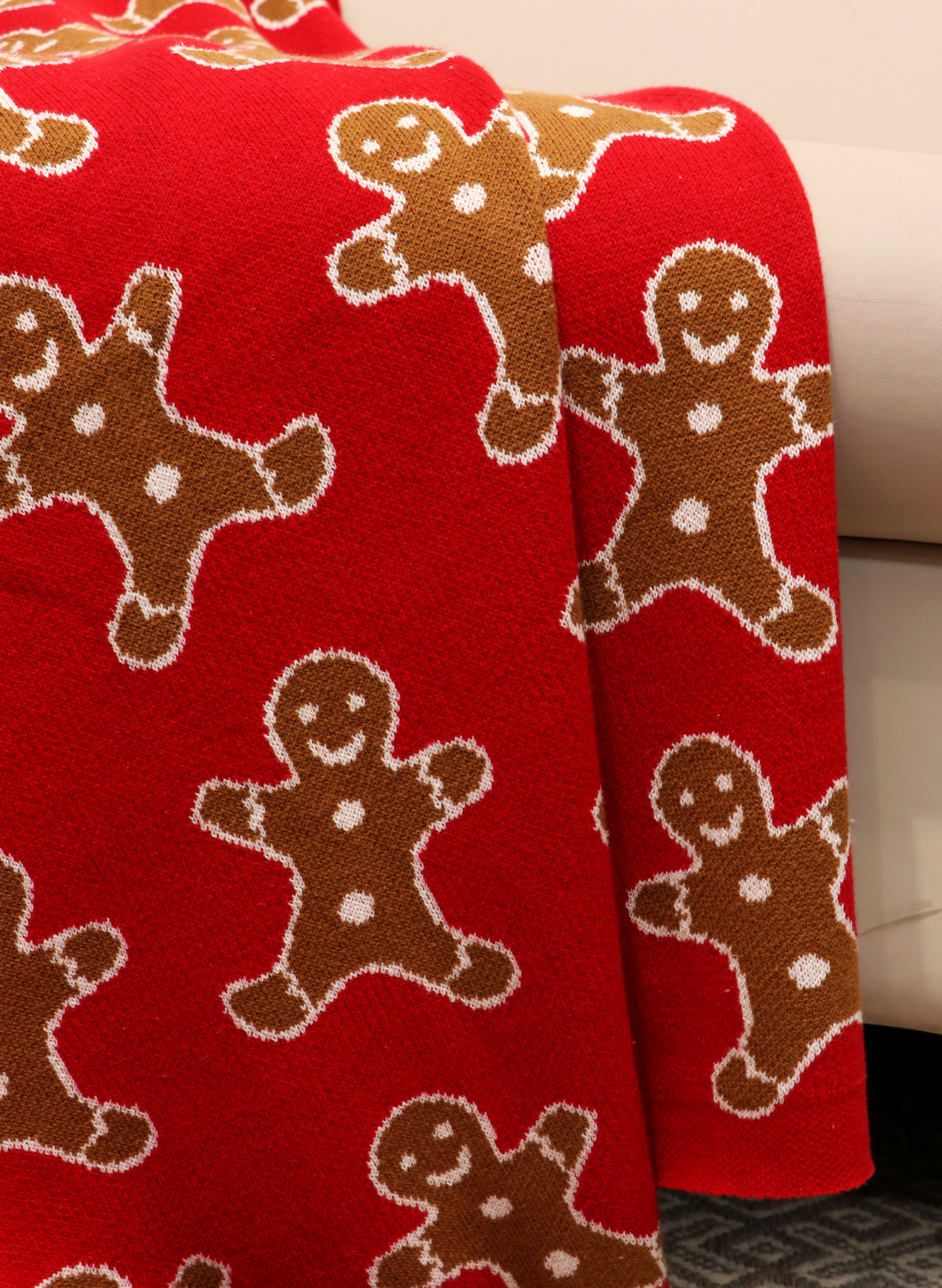 Fifth Element Gingerbread Joy Christmas Knit Throw