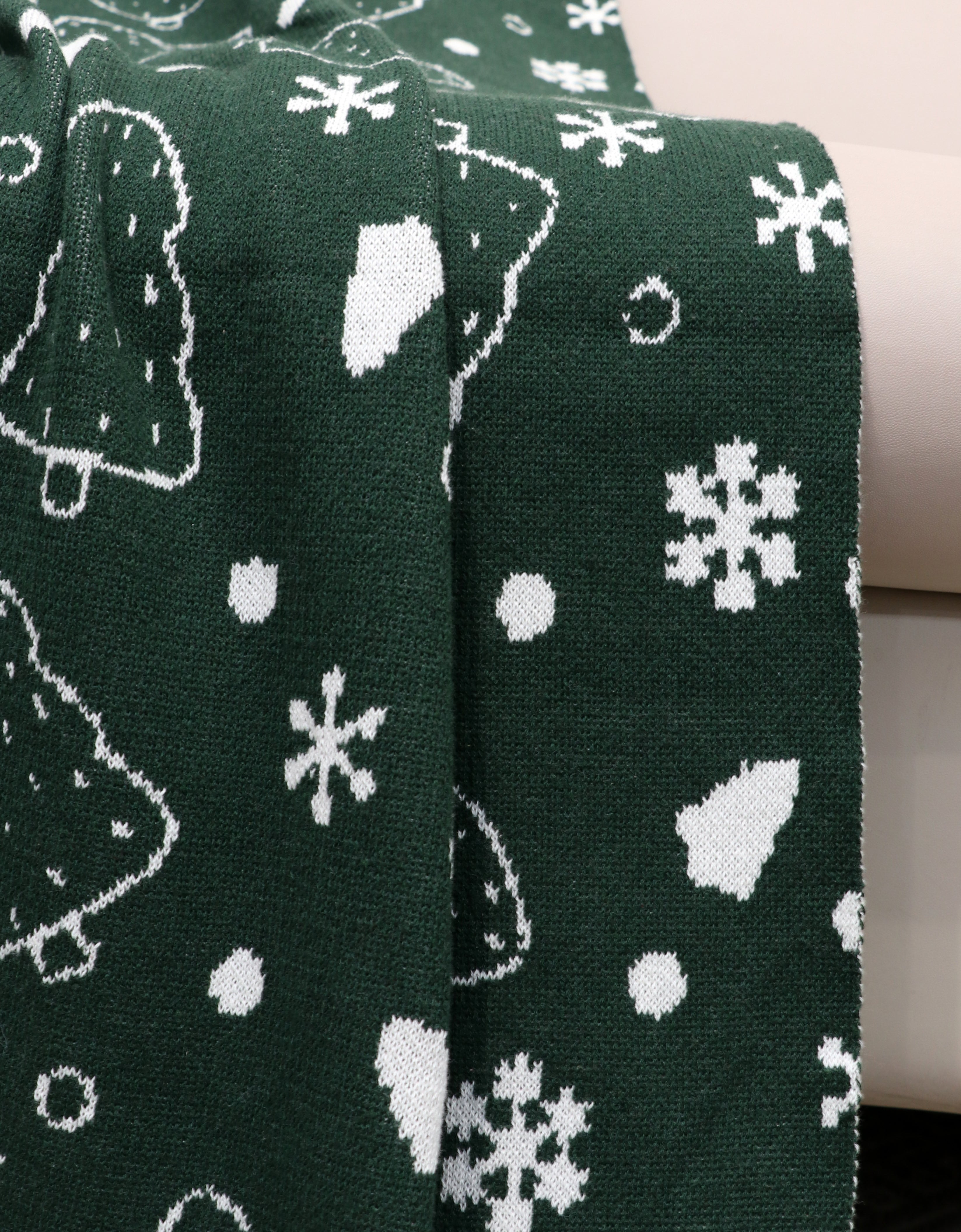 Fifth Element Winter Pines Snowflake Christmas Knit Throw