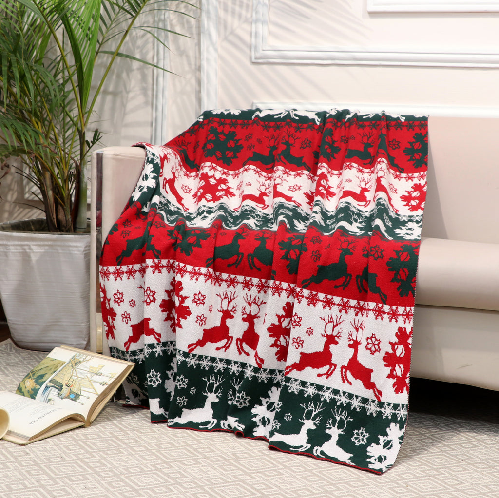 Fifth Element Festive Reindeer Holiday Knit Throw