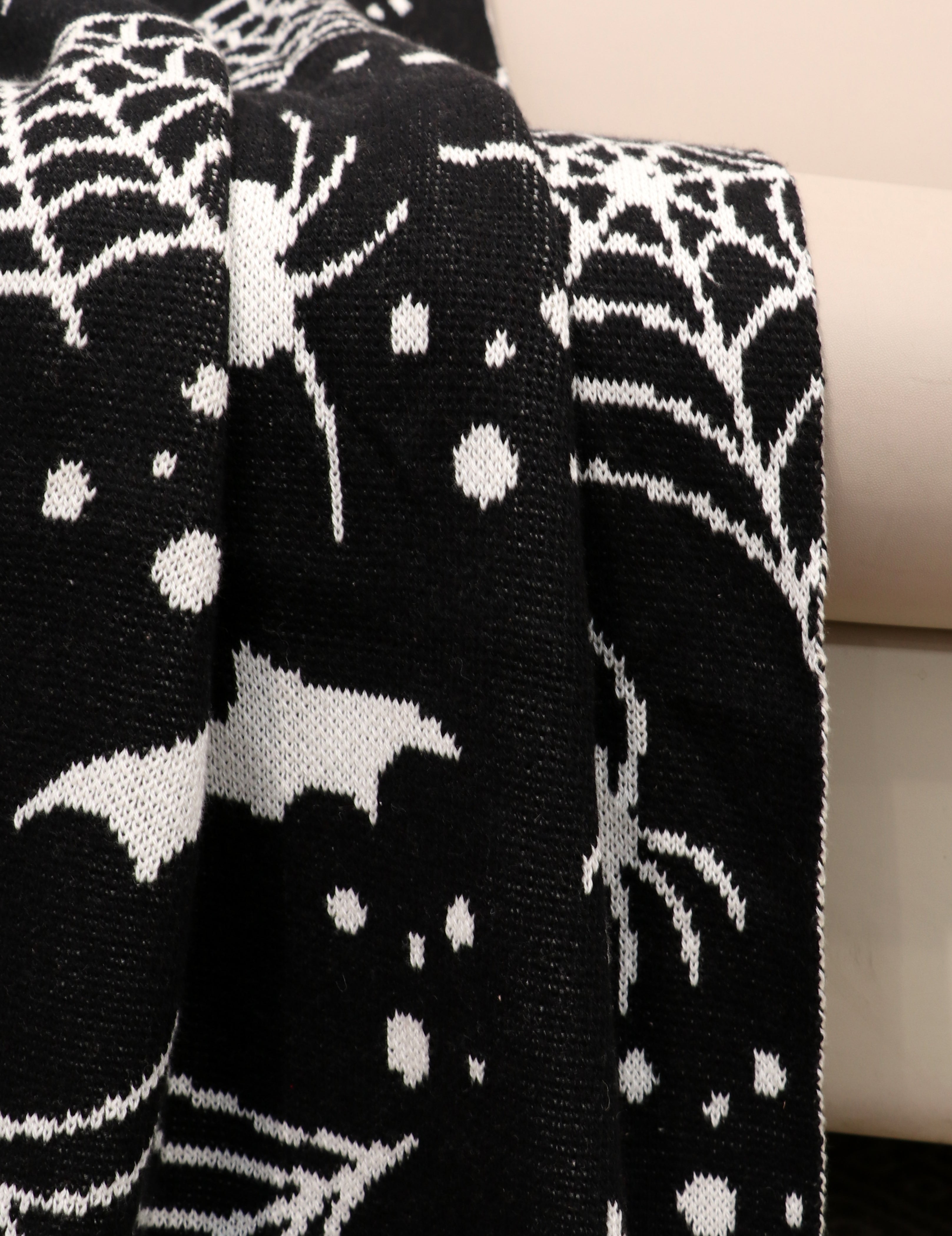 Fifth Element Web of Shadows Throw