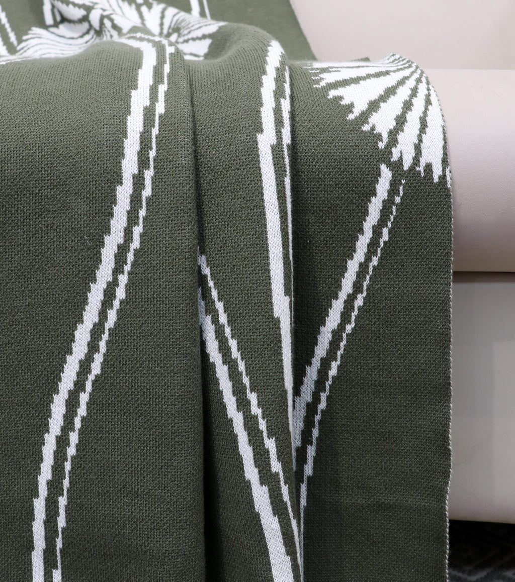 Fifth Element Green Dandelion Flow Throw