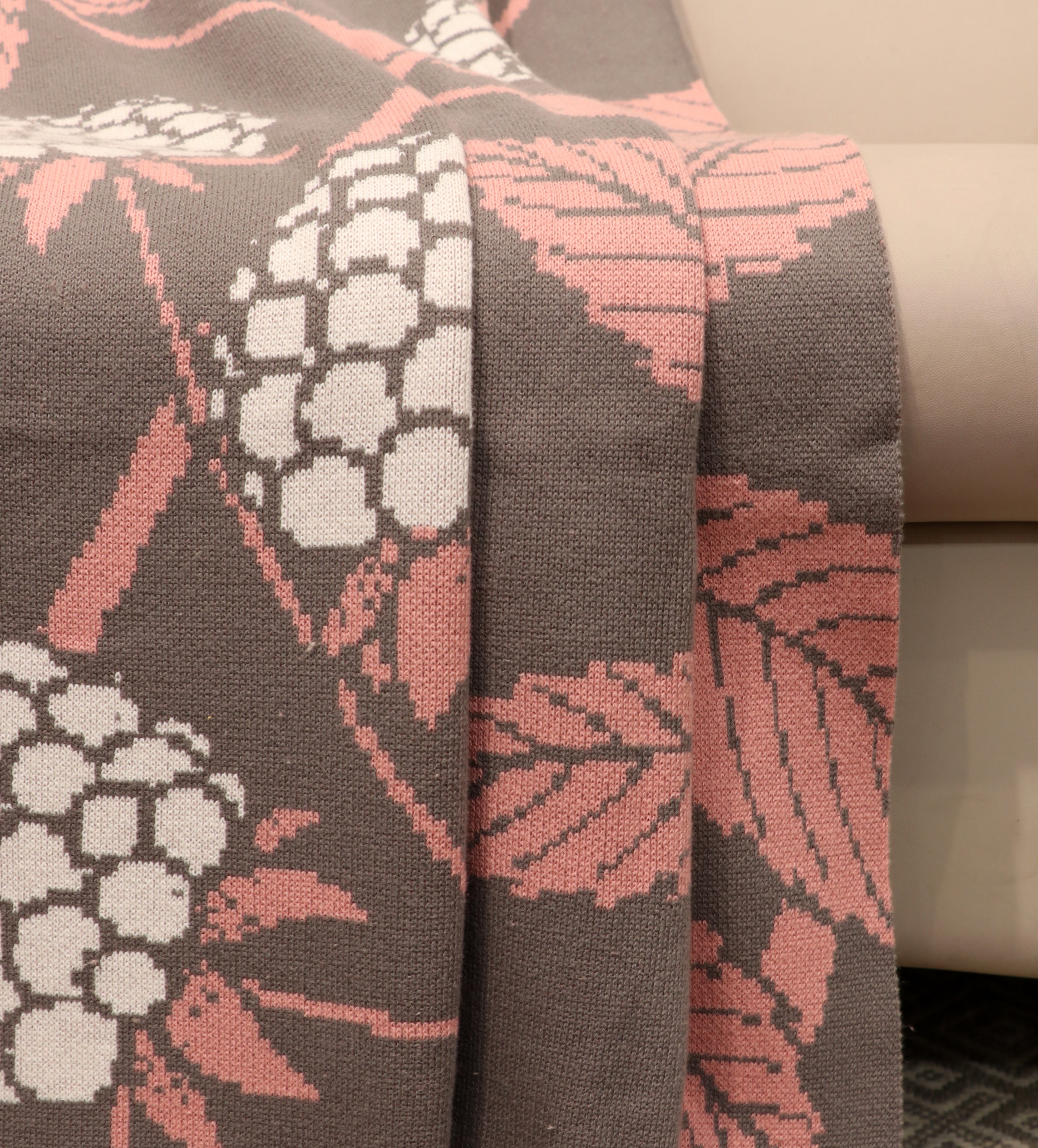 Fifth Element Rosewood Berry Throw