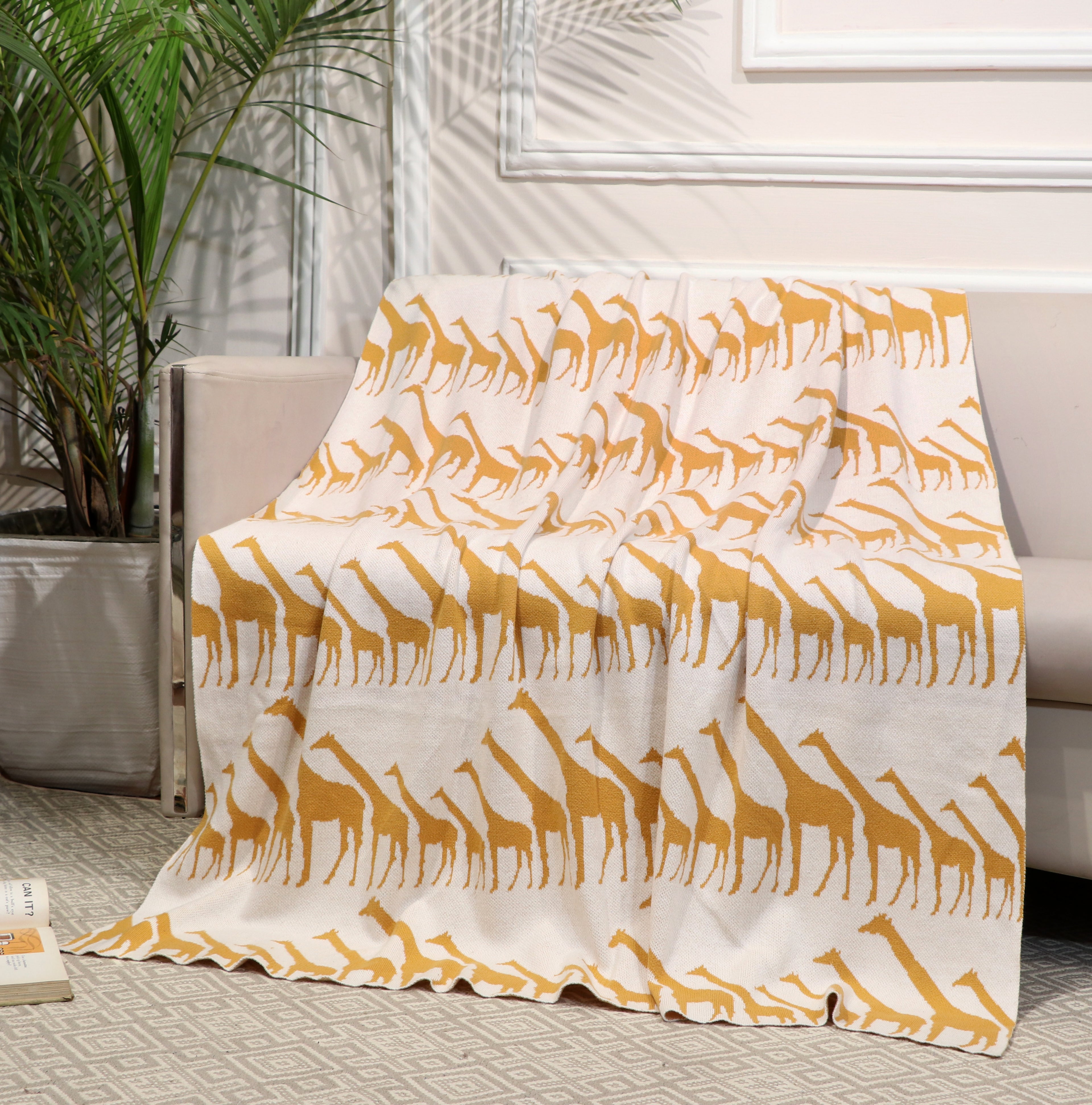 Fifth Element Giraffe Parade Knitted Throw