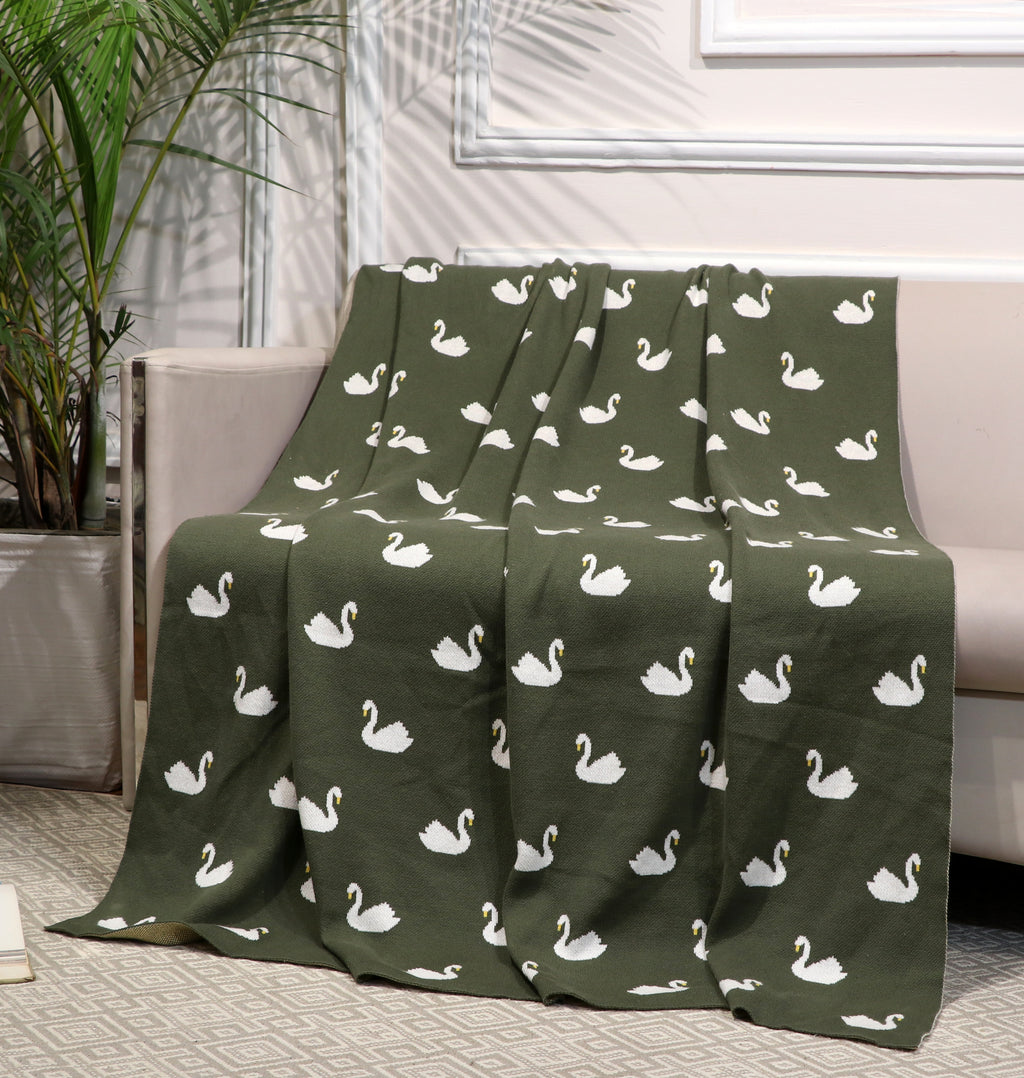 Fifth Element Serene Swan Knitted Throw