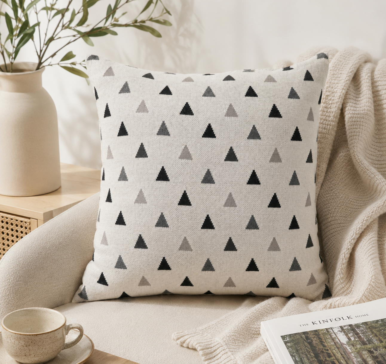 GeoTone Triangle Cushion