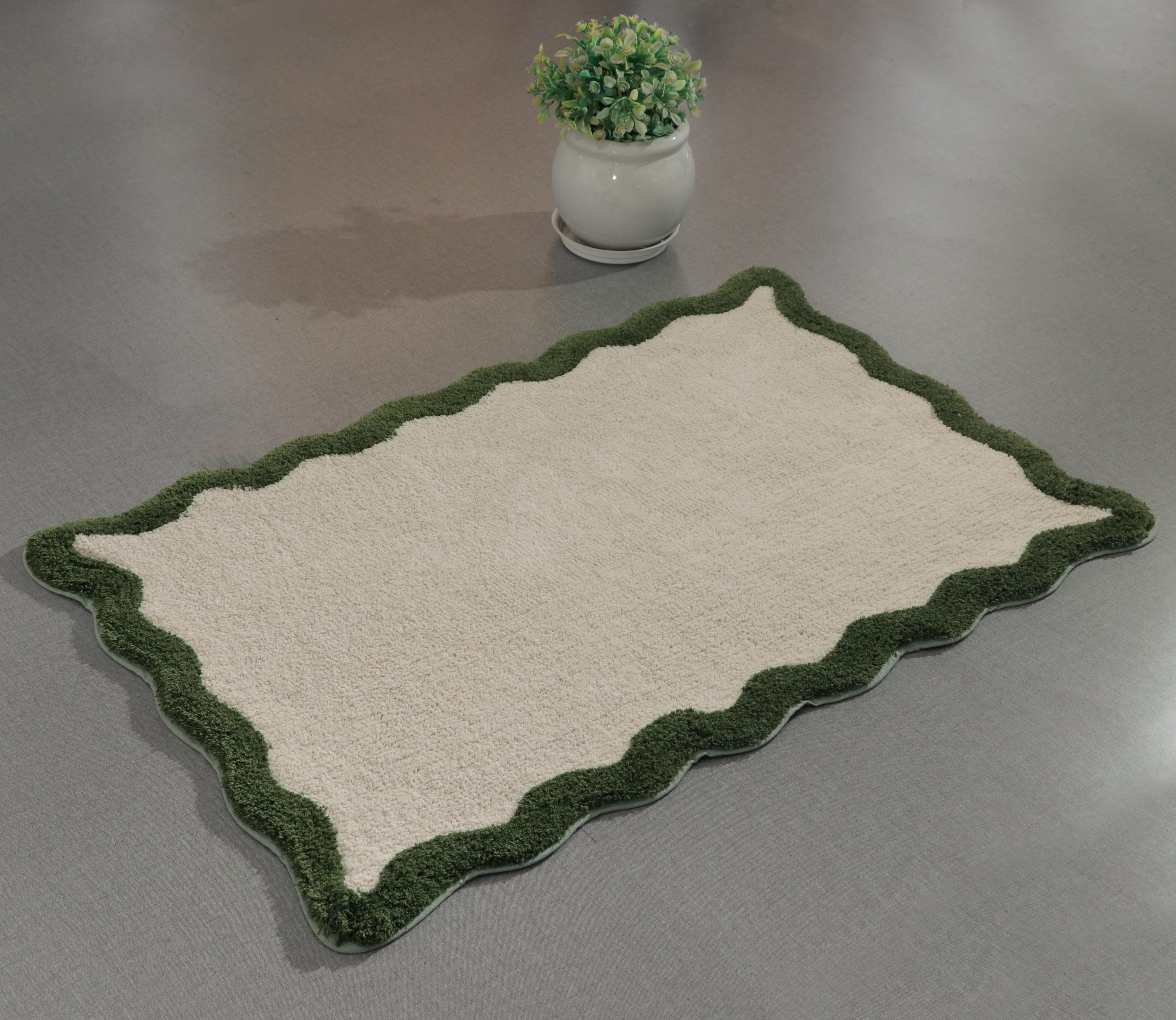 Fifth Element Forest Scallop Edge Bath Mat