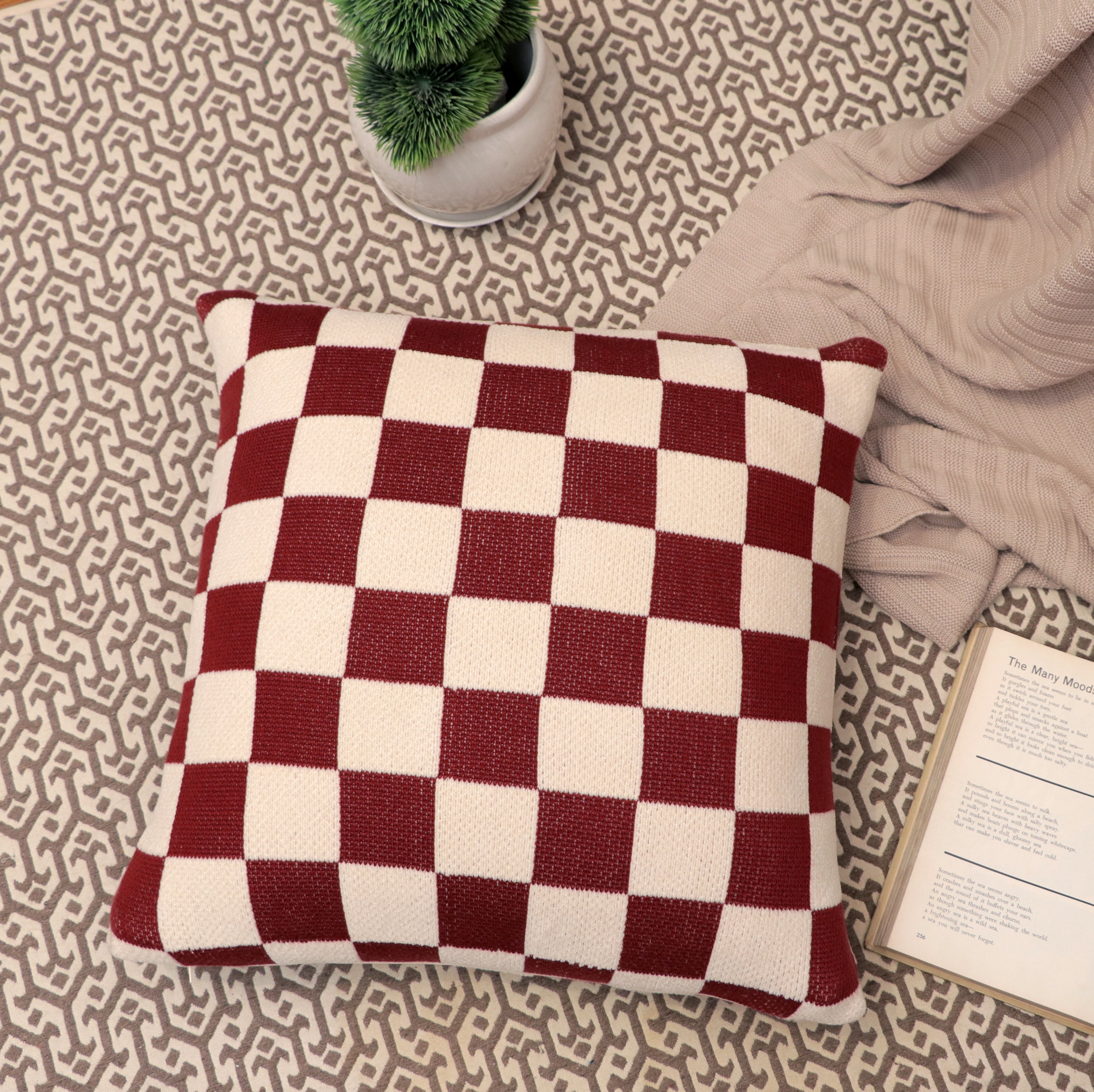 Fifth Element Premium Checker Knit Cushion