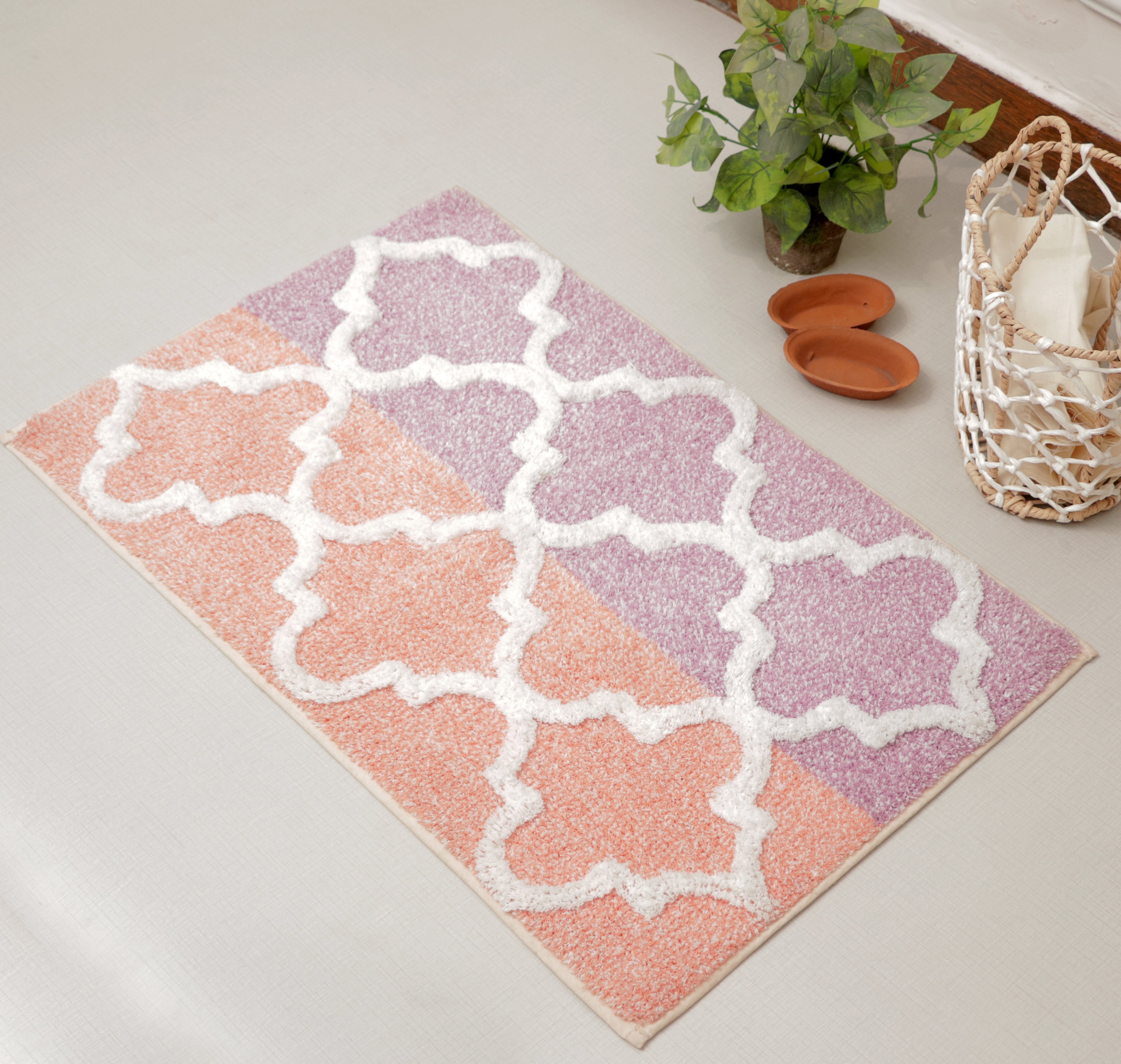 Fifth Element Dual-Tone Moroccan Pattern Tufted Bath Mat
