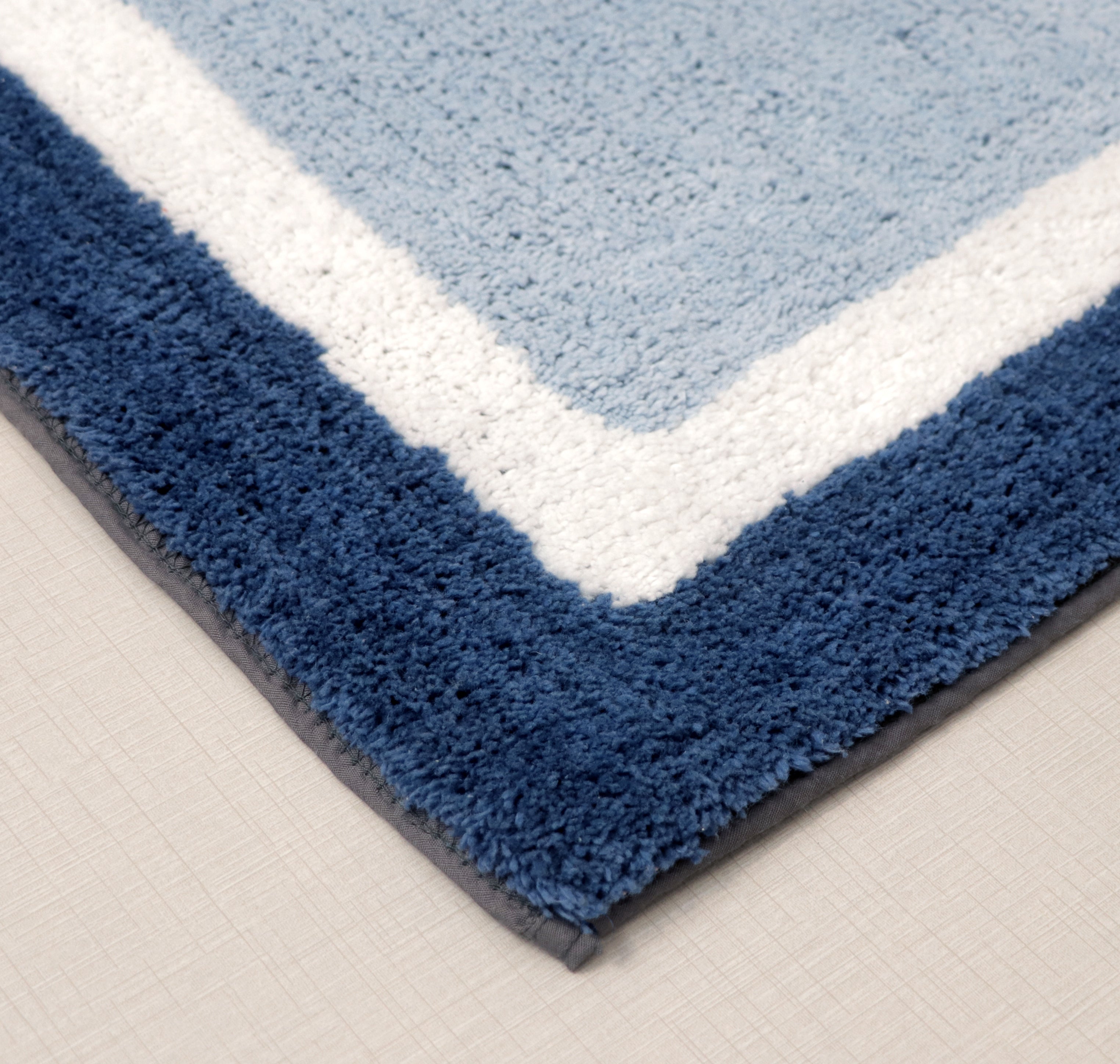 Fifth Element Classic Blue Border Bath Mat